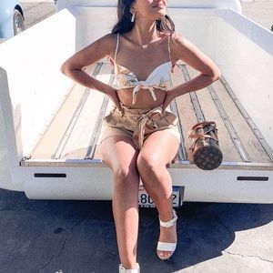 For love and lemons crop top